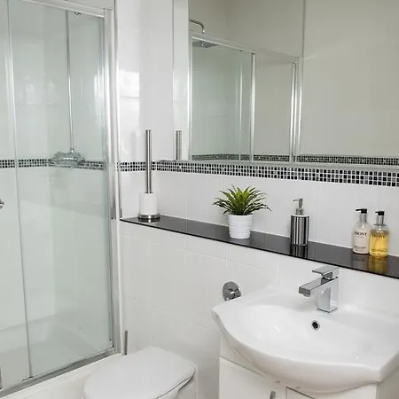 The Emerald Suite,