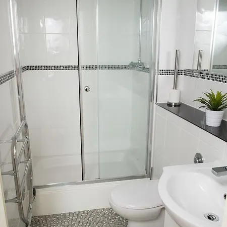 The Emerald Suite, Apartment *